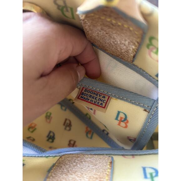 Vintage Dooney & Bourke It Monogram Tassel Tote w/Heart Hangtag 60920 Read PLS - Picture 10 of 14